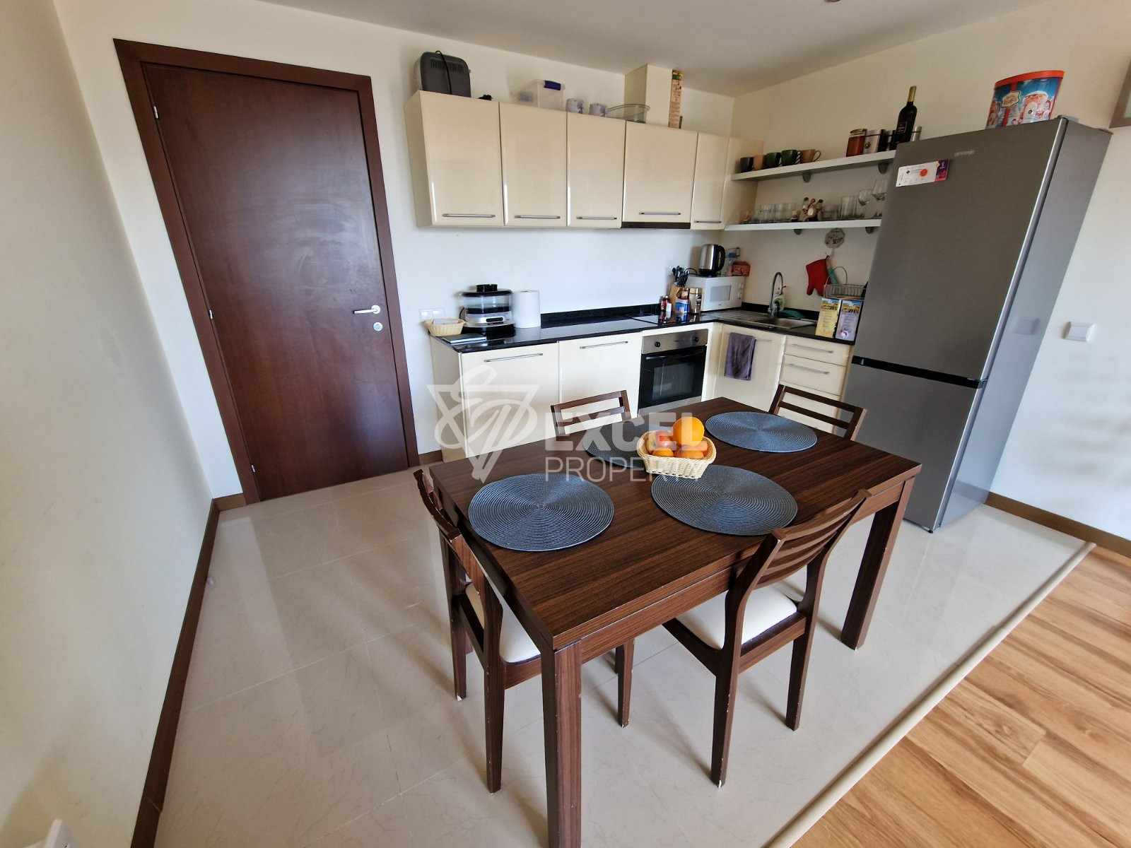 Two-bedroom apartment for sale with a view of the Pirin Mountains near Bansko
