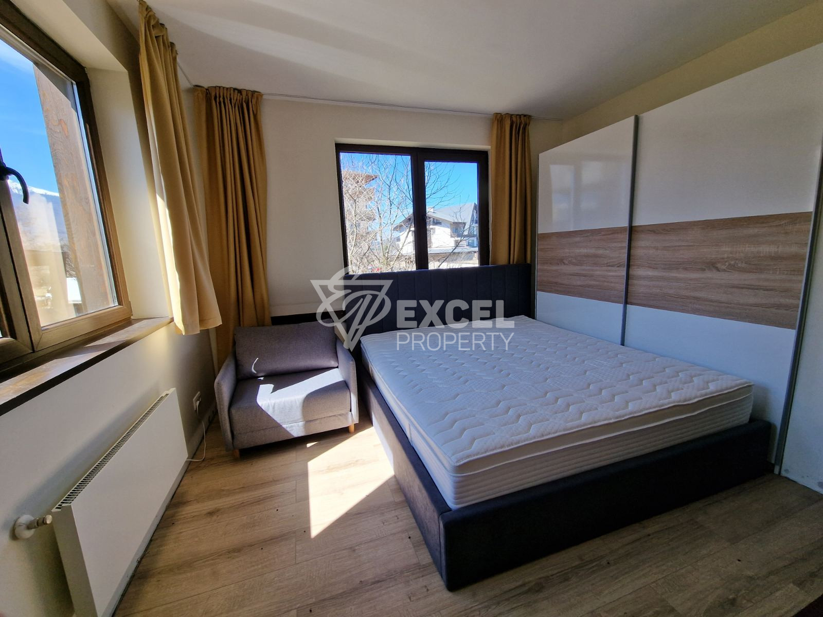 Spacious apartment with a view of Pirin mountain