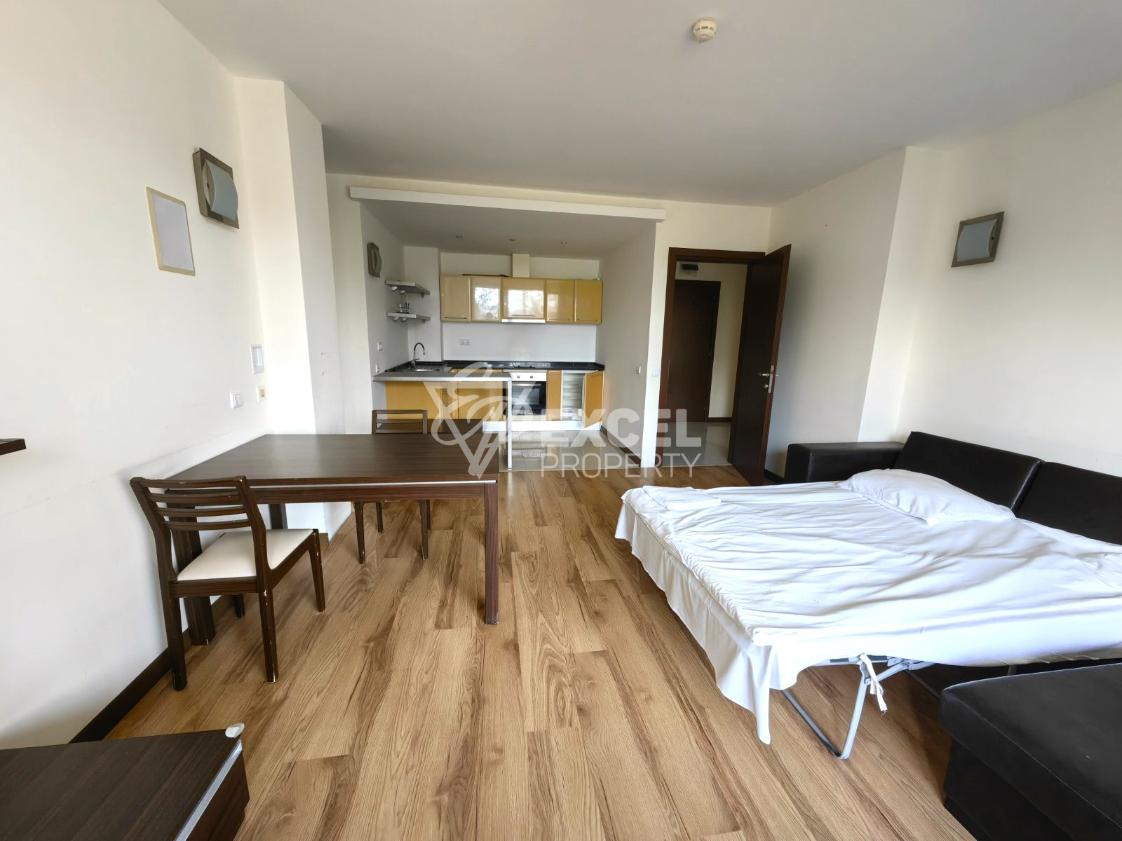 Exclusive property for sale: Two-bedroom apartment with a magnificent view of the Pirin peaks