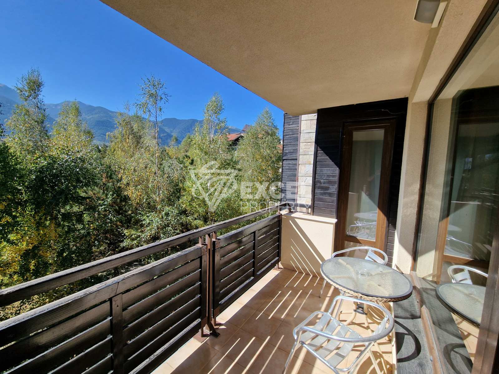 Unique two-bedroom apartment with a stunning view of Pirin in a 4-star complex
