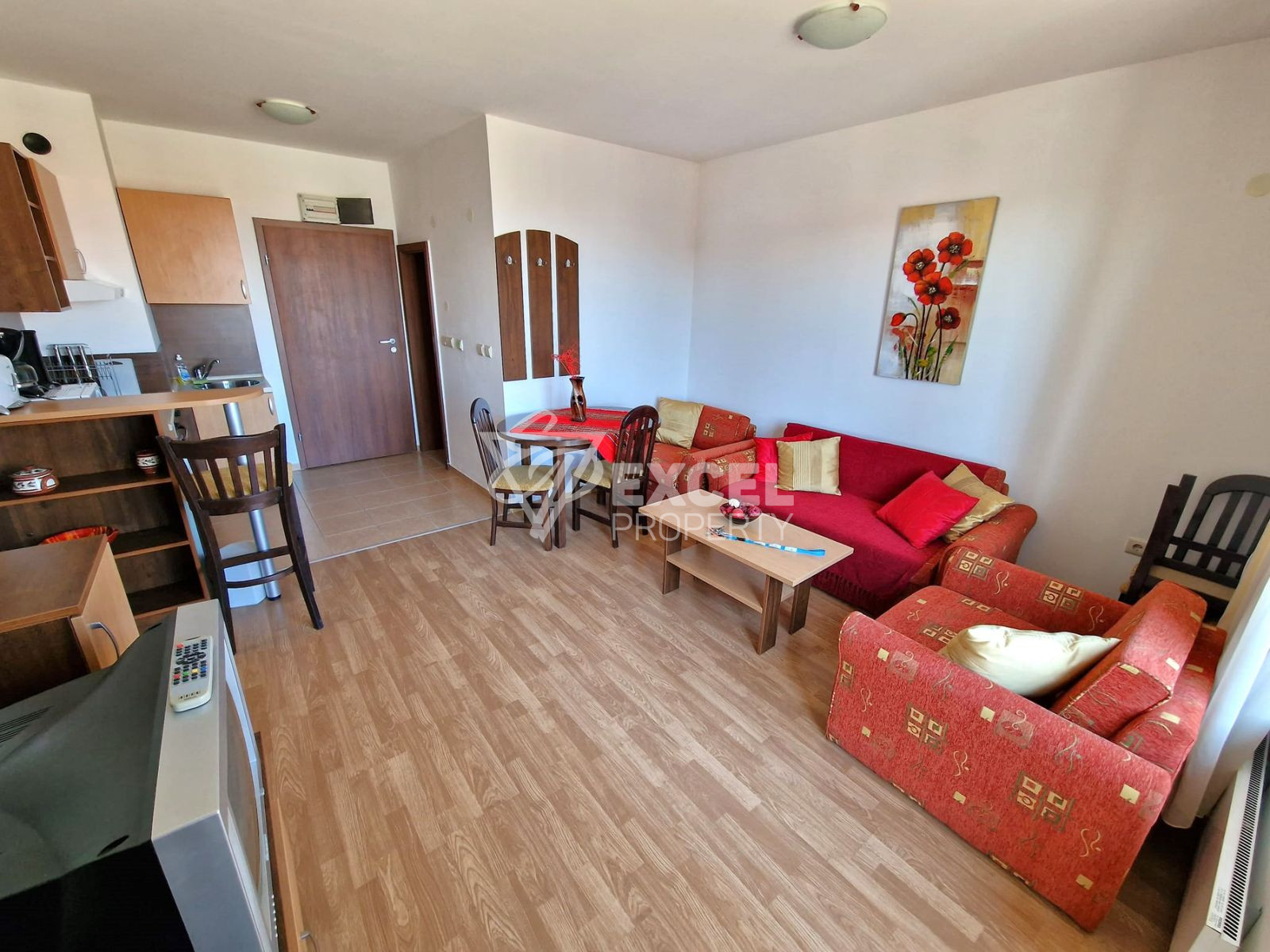 One-bedroom apartment 300m from the Gondola with a low maintenance fee!