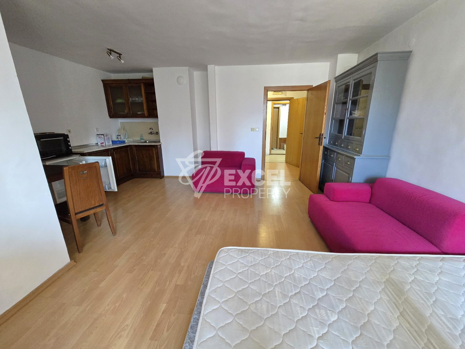 A spacious one-bed apartment in the heart of Razlog with a convenient location and beautiful view