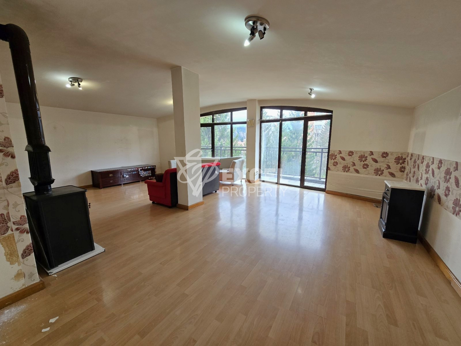 Exclusive maisonette for sale in Razlog - TOP location and exceptional panoramic view
