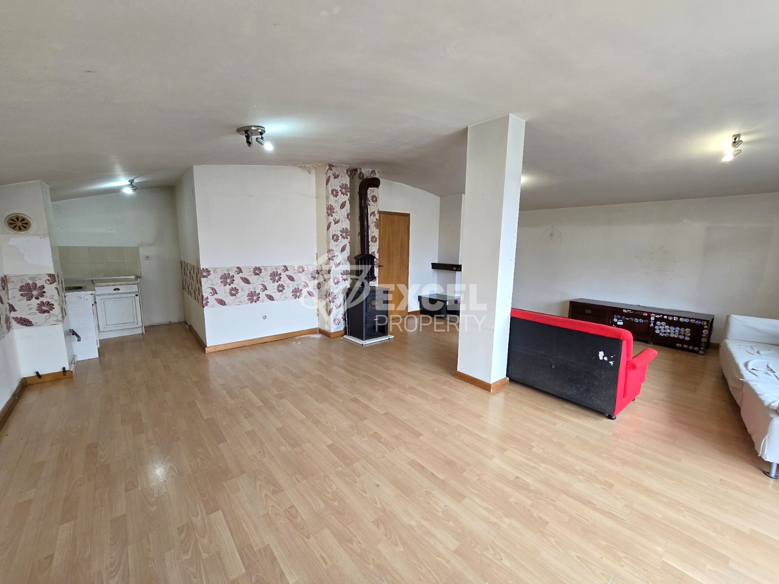 Exclusive offer: Sunny one-bedroom apartment for sale in the center of Razlog