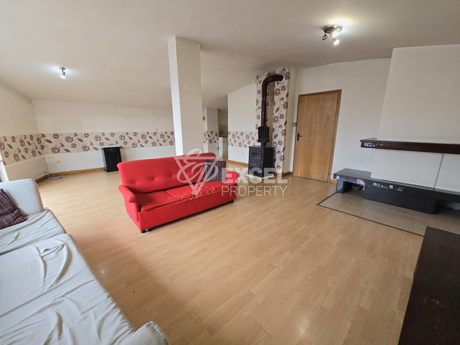 Exclusive offer: Sunny one-bedroom apartment for sale in the center of Razlog