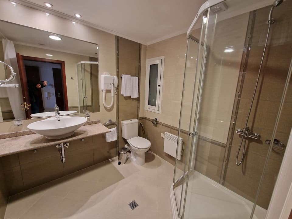 Spacious furnished one bedroom apartment 200 meters from the Gondola in Bansko