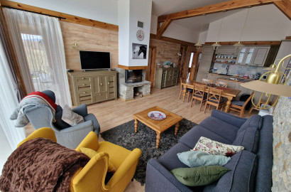 Alpine house with three bedrooms and a yard for sale next to Pirin Golf, Razlog