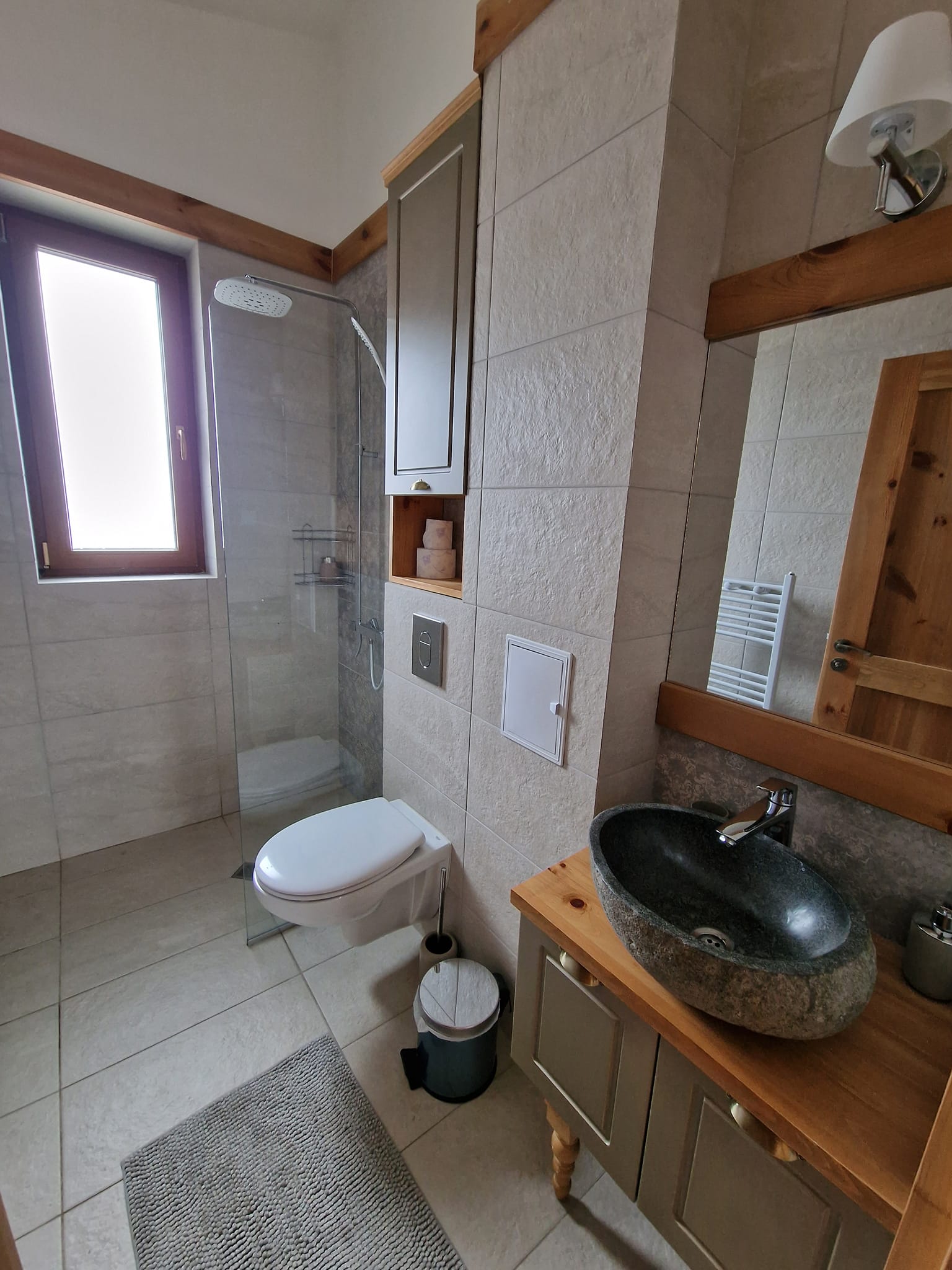 Alpine house with three bedrooms and a yard for sale next to Pirin Golf, Razlog