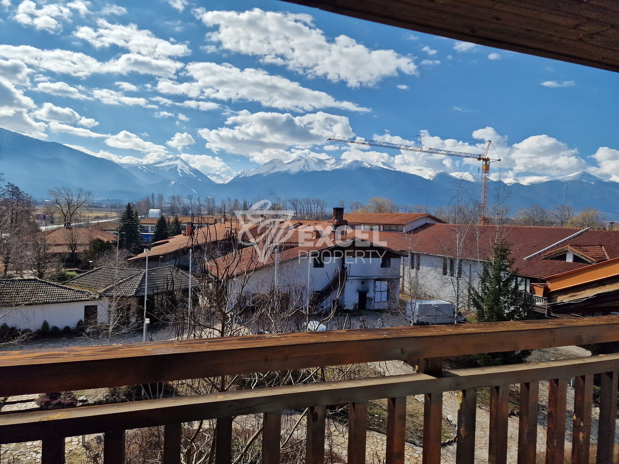 Southern studio with a wonderful view of Pirin for sale between Bansko and Banya!