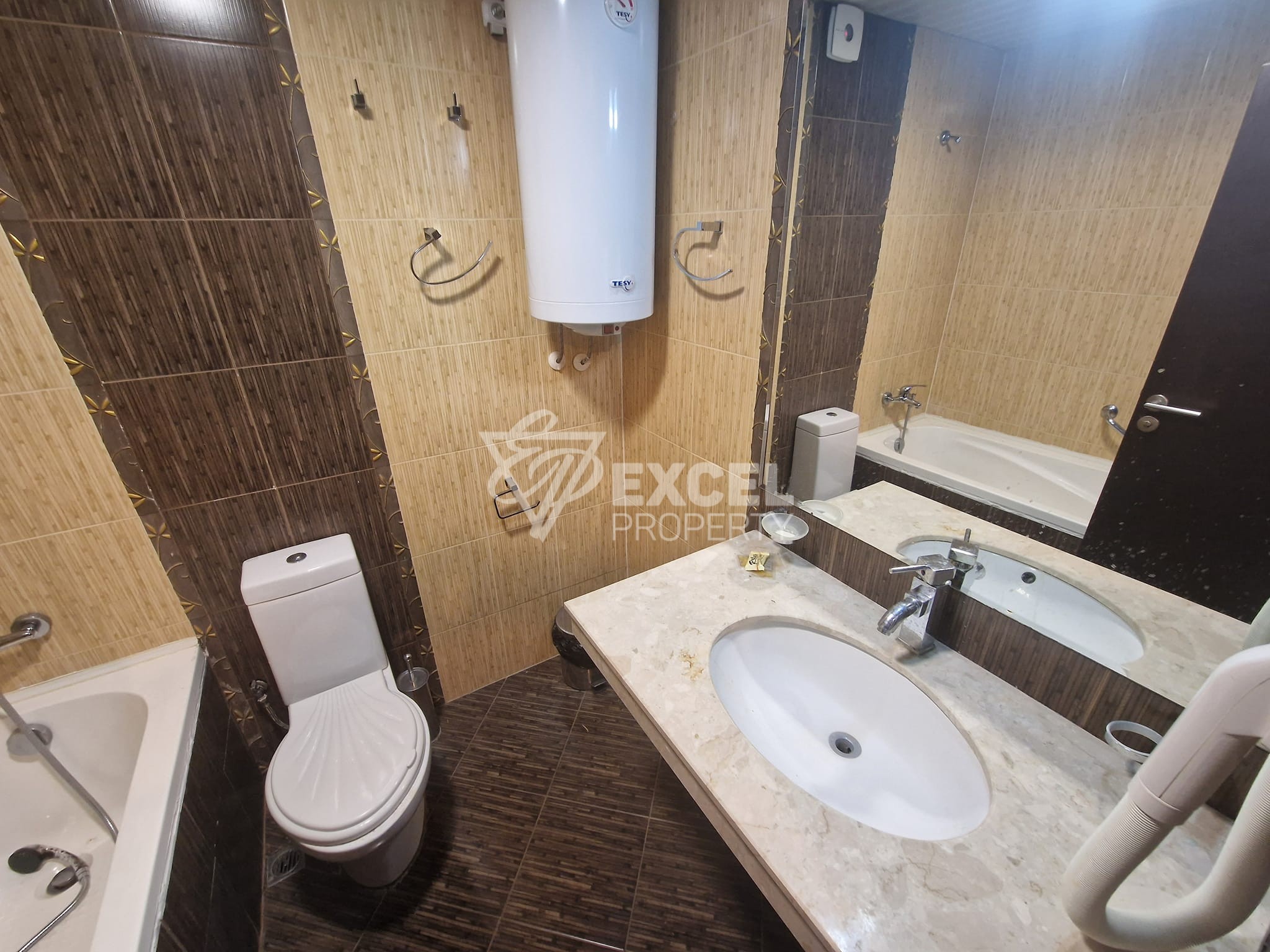 Furnished studio for sale between Bansko and Banya! Low maintenance fee!