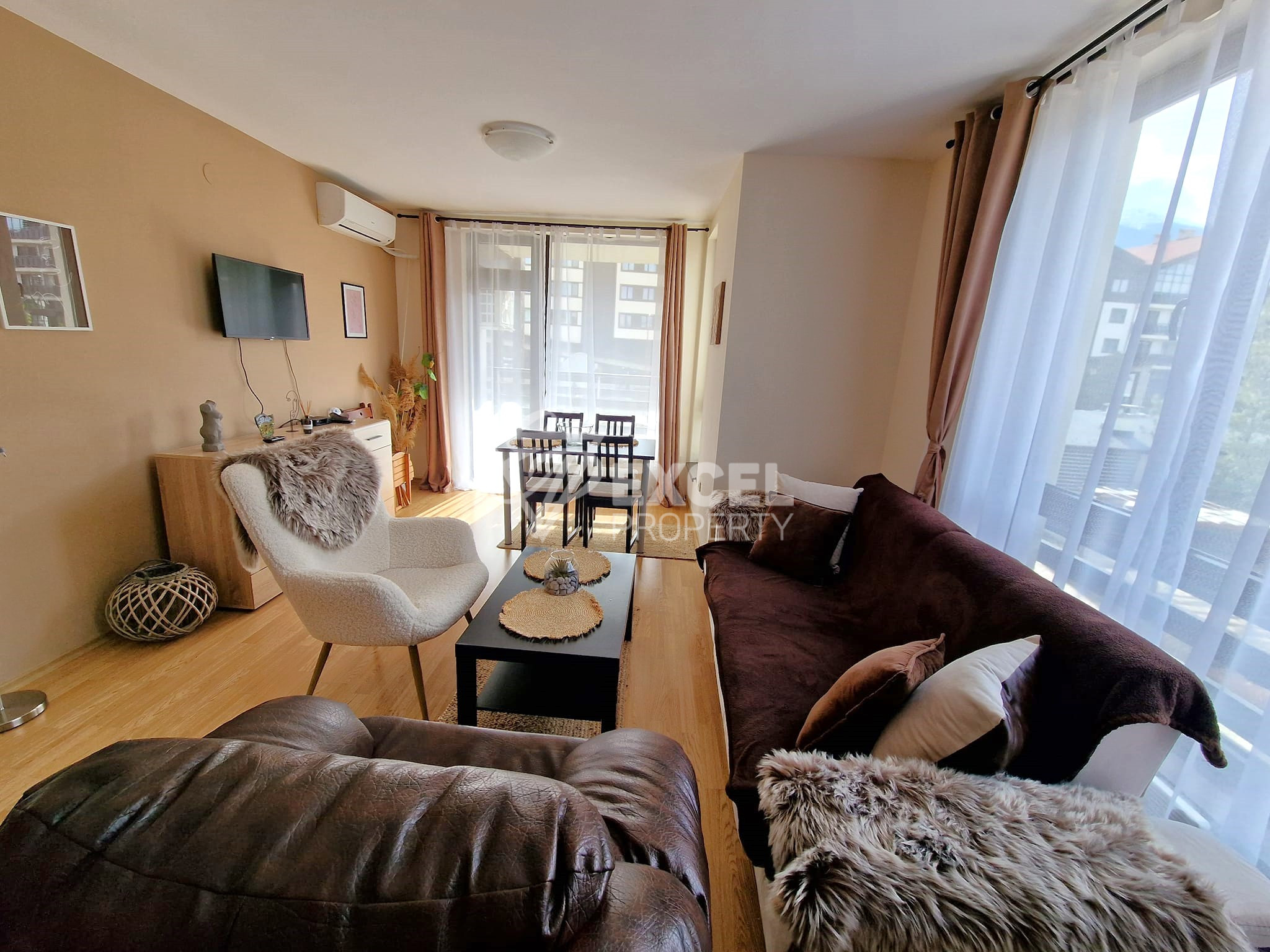Furnished One-bedroom apartment with air conditioning at a bargain price for sale in Aspen Resort