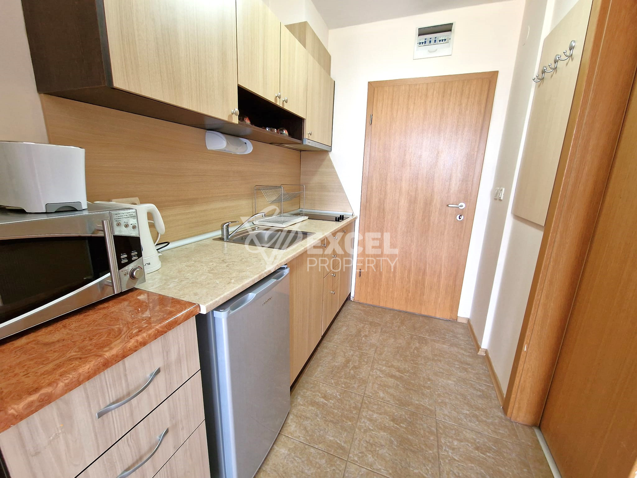 Studio with a terrace and new furniture at a bargain price for sale in Aspen Suites, Razlog Area