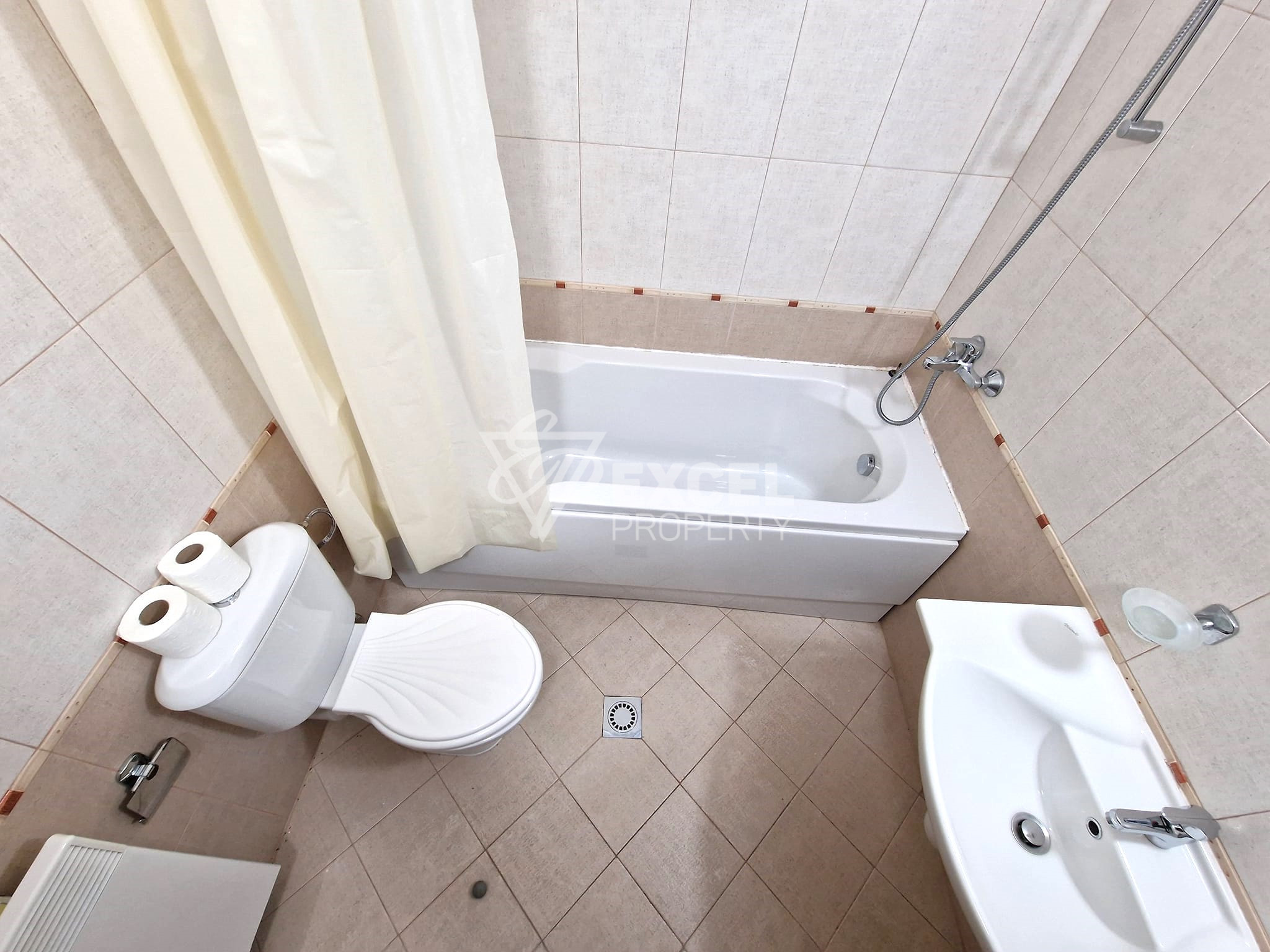 Studio with a terrace and new furniture at a bargain price for sale in Aspen Suites, Razlog Area