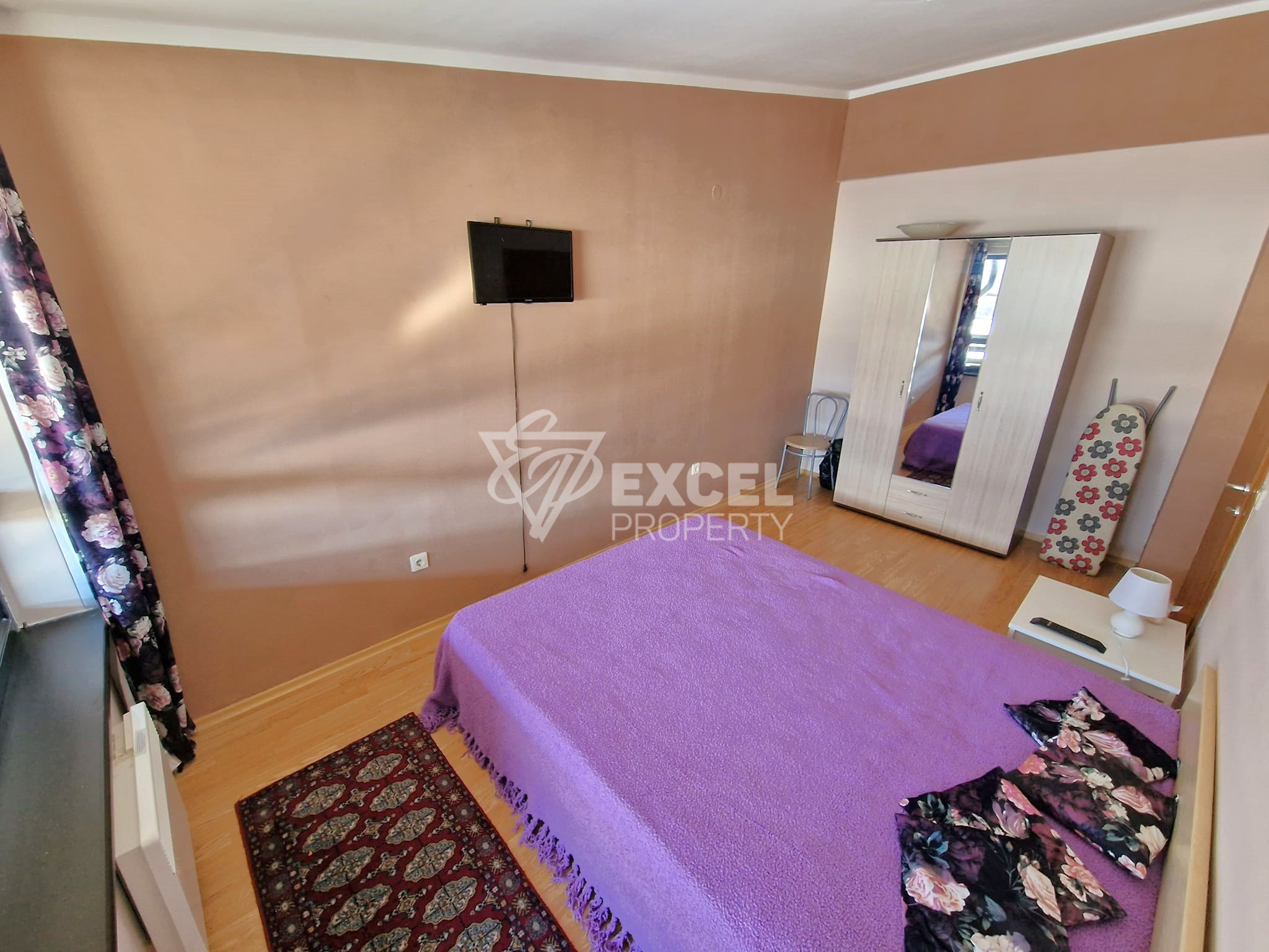 Southern one bed apartment with a frontal view of Pirin! Affordable price!