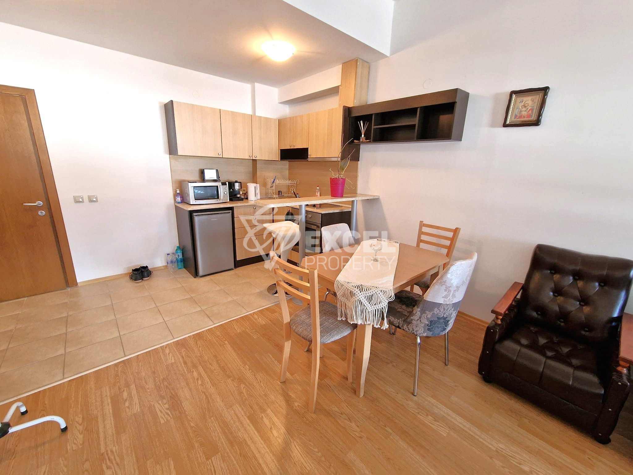 Southern one bed apartment with a frontal view of Pirin! Affordable price!