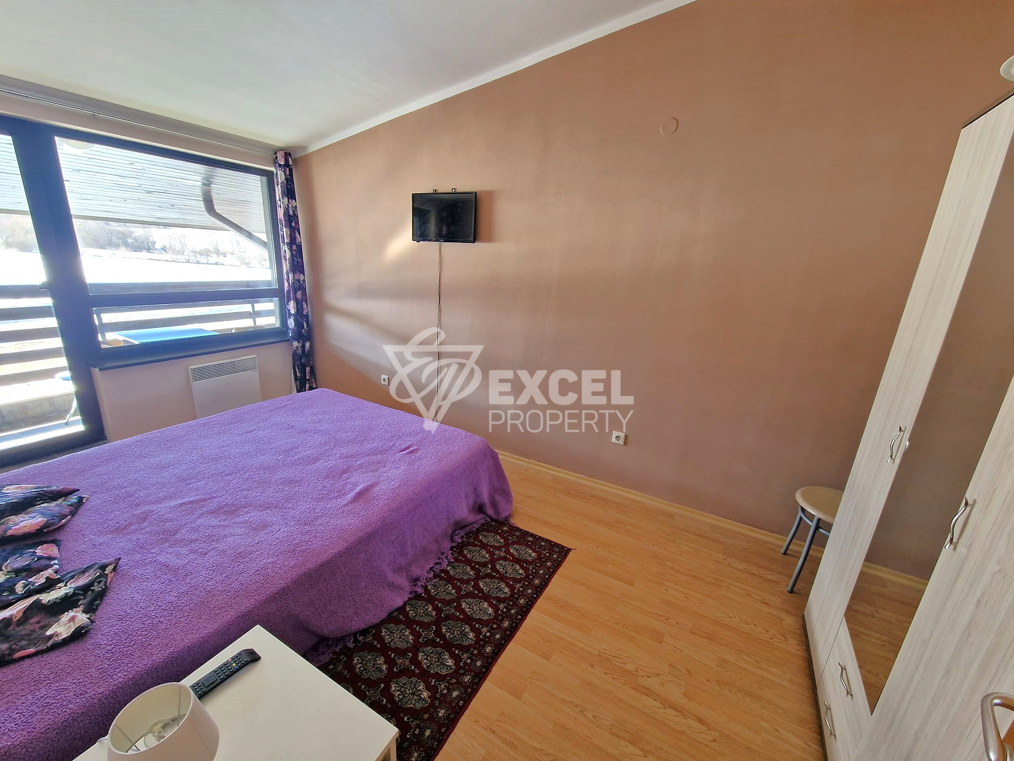 Southern one bed apartment with a frontal view of Pirin! Affordable price!