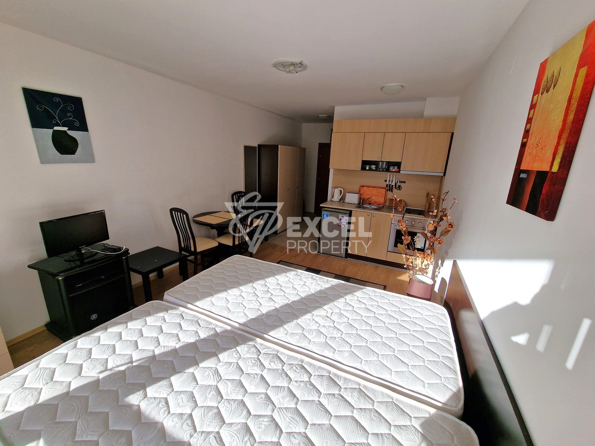 Southern studio with new furniture and a wonderful view of the Pirin Mountains for sale in the region of Bansko and Razlog