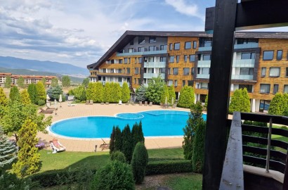 Spacious one bedroom apartment for sale in the Aspen Suites complex next to Pirin Golf