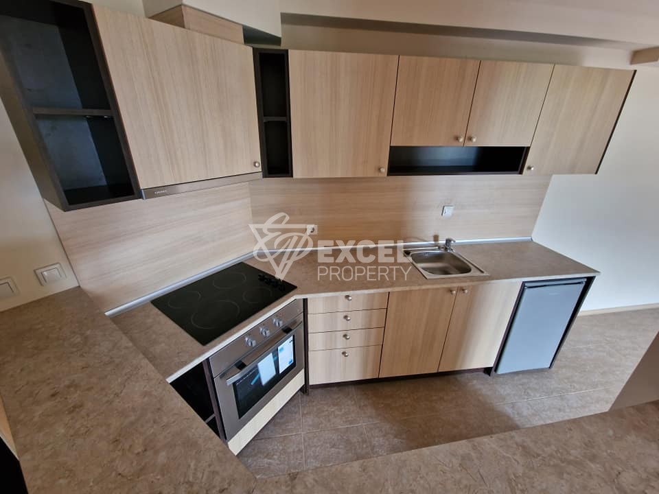 South Two bedroom apartment for sale in the Aspen Suites complex, Razlog area