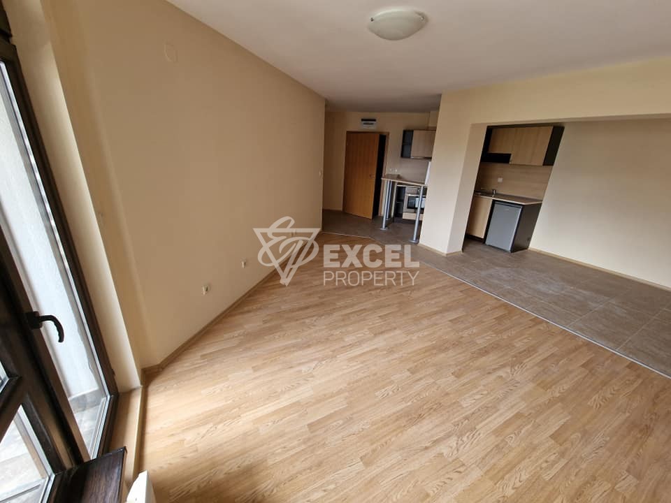 South Two bedroom apartment for sale in the Aspen Suites complex, Razlog area