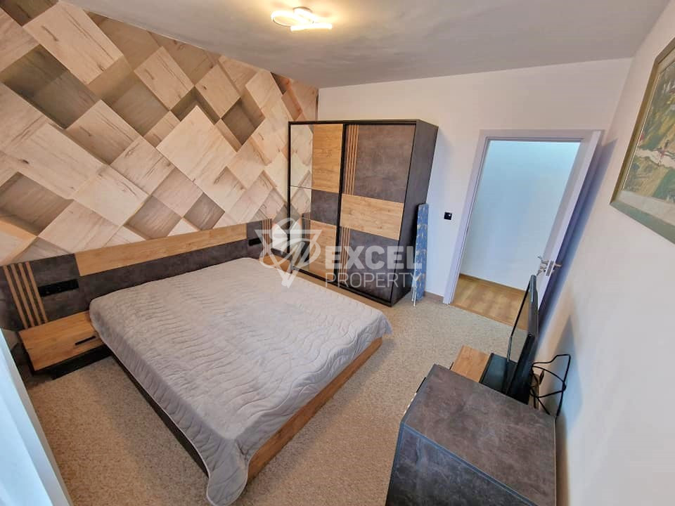 Two bedroom apartment with new furniture 50 meters from the ski lift, Bansko Royal Towers