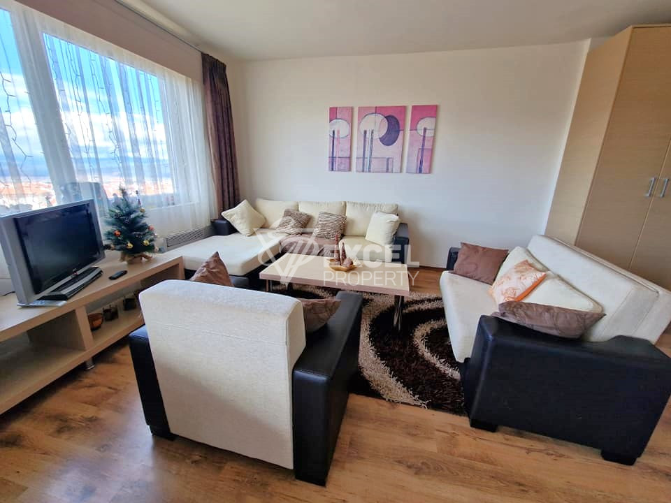One-bedroom apartment with underground parking space and low maintenance fee for sale in Bansko