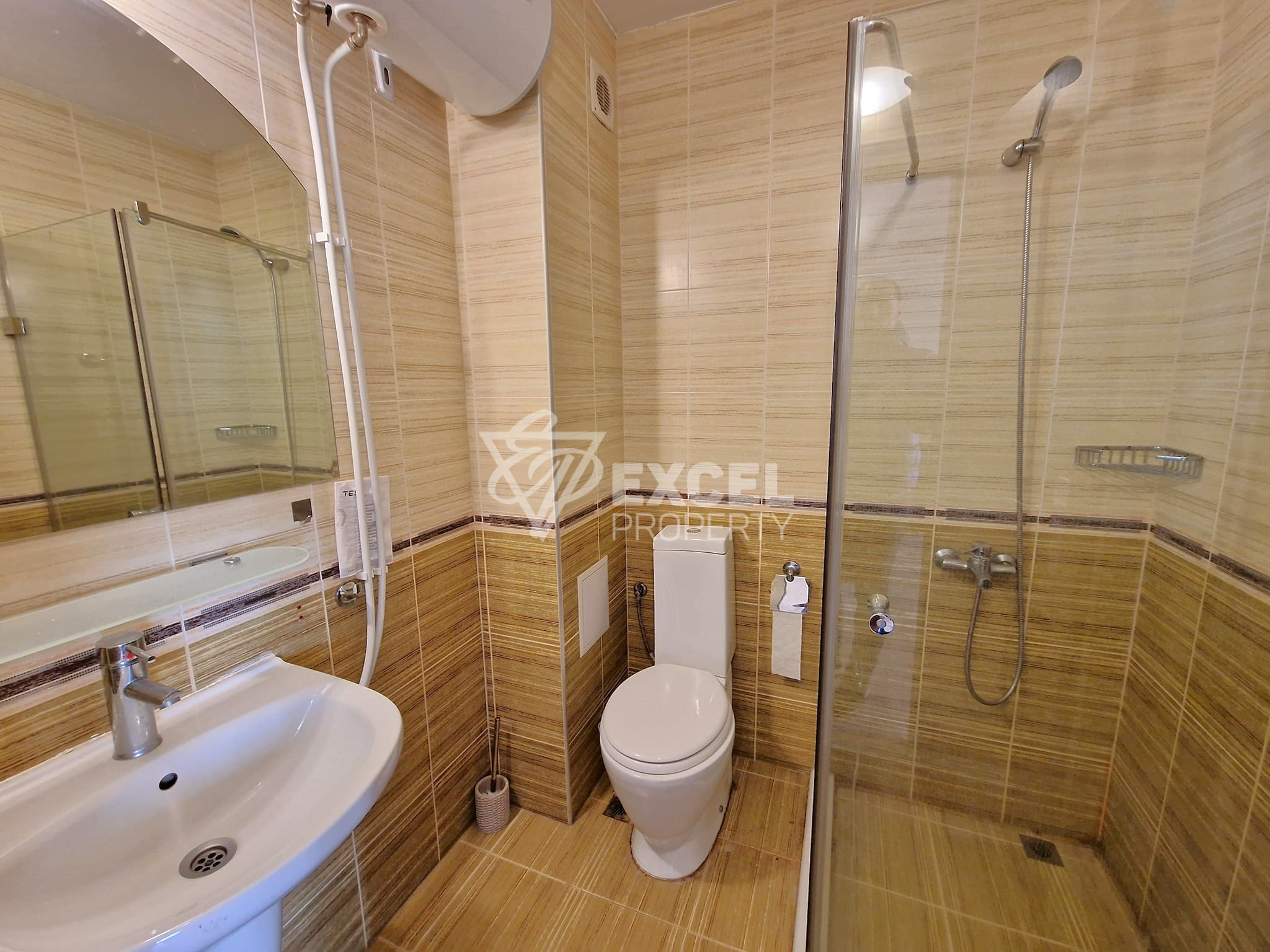 Affordable studio with east facing terrace in a building with low maintenance fee for sale in Bansko