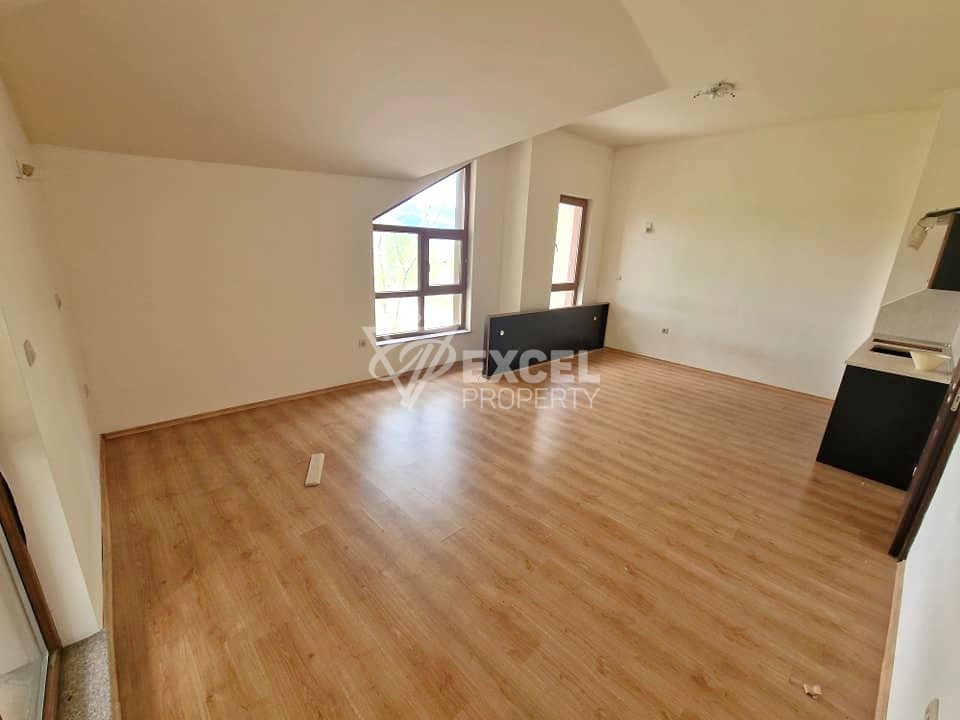 Spacious one bedroom apartment for sale in Green Wood, Razlog