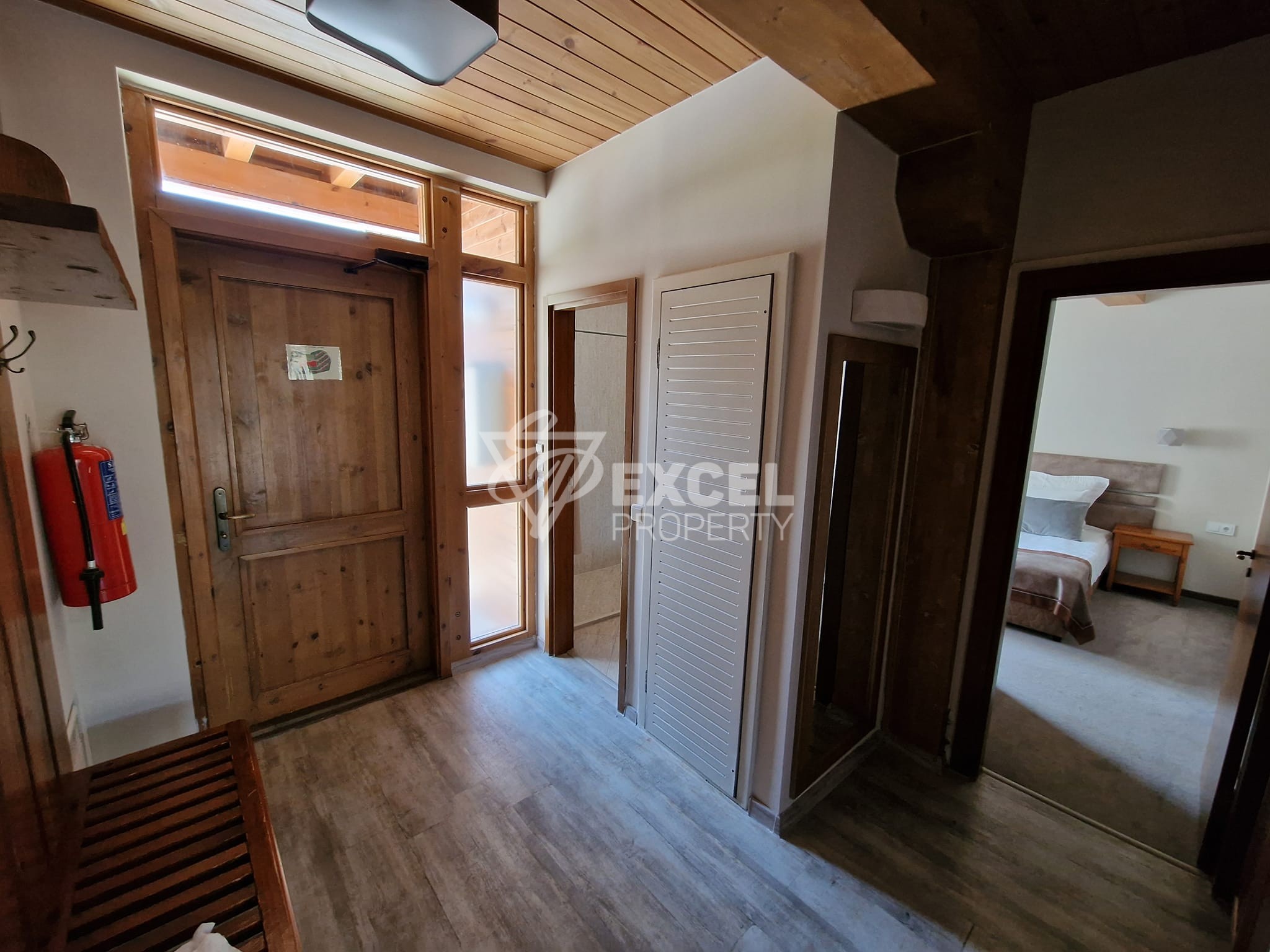4 bedroom house with adjoining yard for sale in Katarino SPA, Razlog area