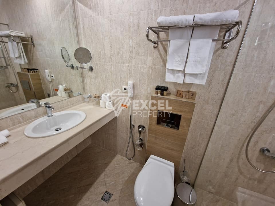 4 bedroom house with adjoining yard for sale in Katarino SPA, Razlog area