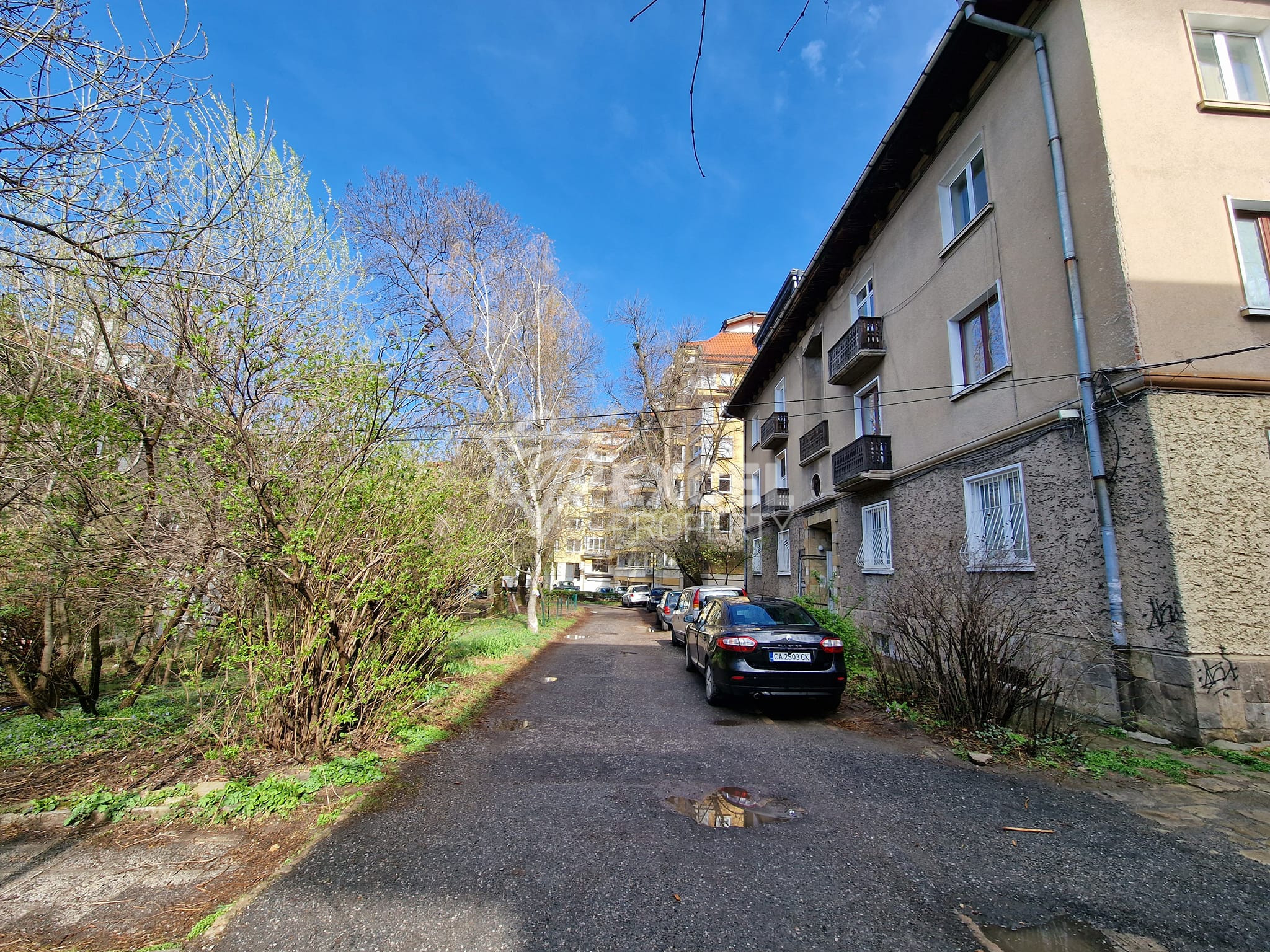 Furnished one bedroom apartment for rent in the heart of Lozenets, Vishneva Street
