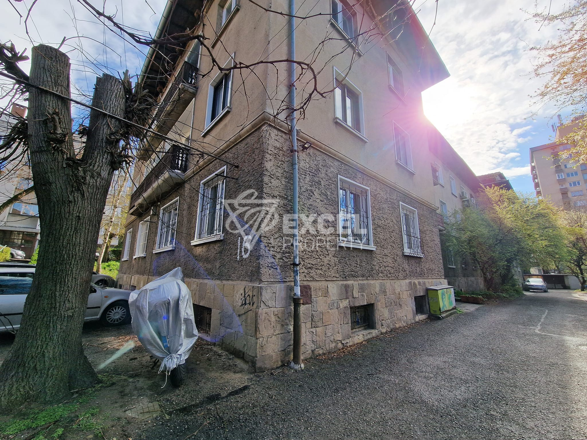 Furnished one bedroom apartment for rent in the heart of Lozenets, Vishneva Street