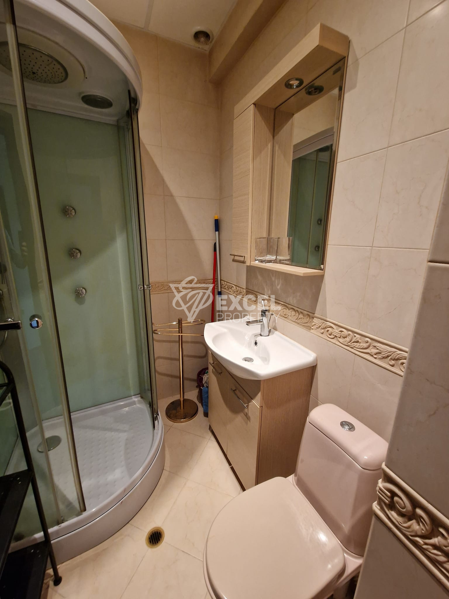 Furnished one bedroom apartment for rent in the heart of Lozenets, Vishneva Street