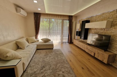 Two bedroom apartment with garage for rent in the Maxi complex, Vitosha quarter, Sofia