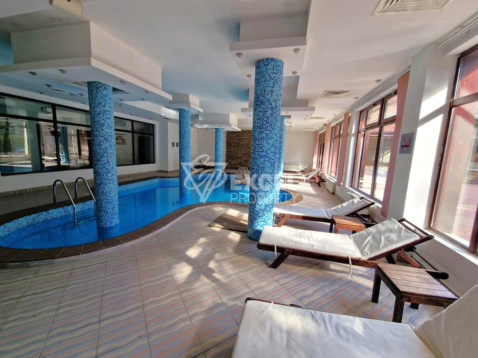 Furnished studio with a terrace and a view of the Pirin Mountains for sale in Orbilux, Bansko