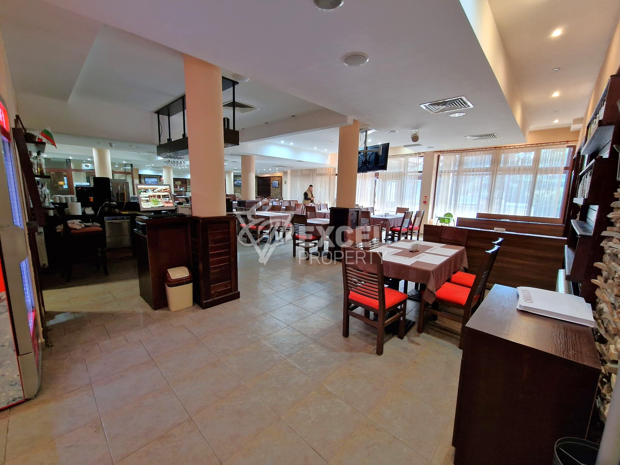 Furnished studio with a terrace and a view of the Pirin Mountains for sale in Orbilux, Bansko