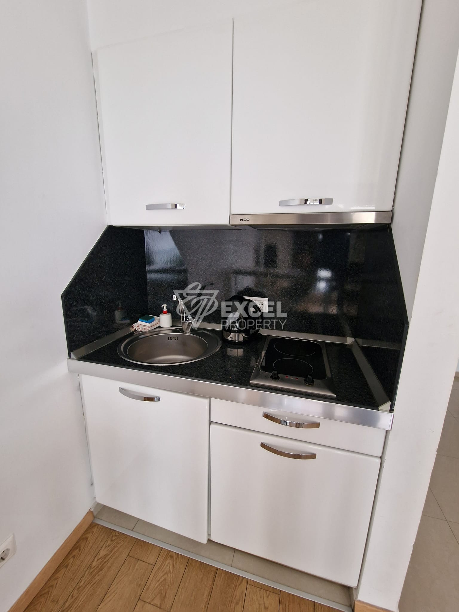 Stylishly furnished studio for sale in the elite Saint George Palace Aparthotel