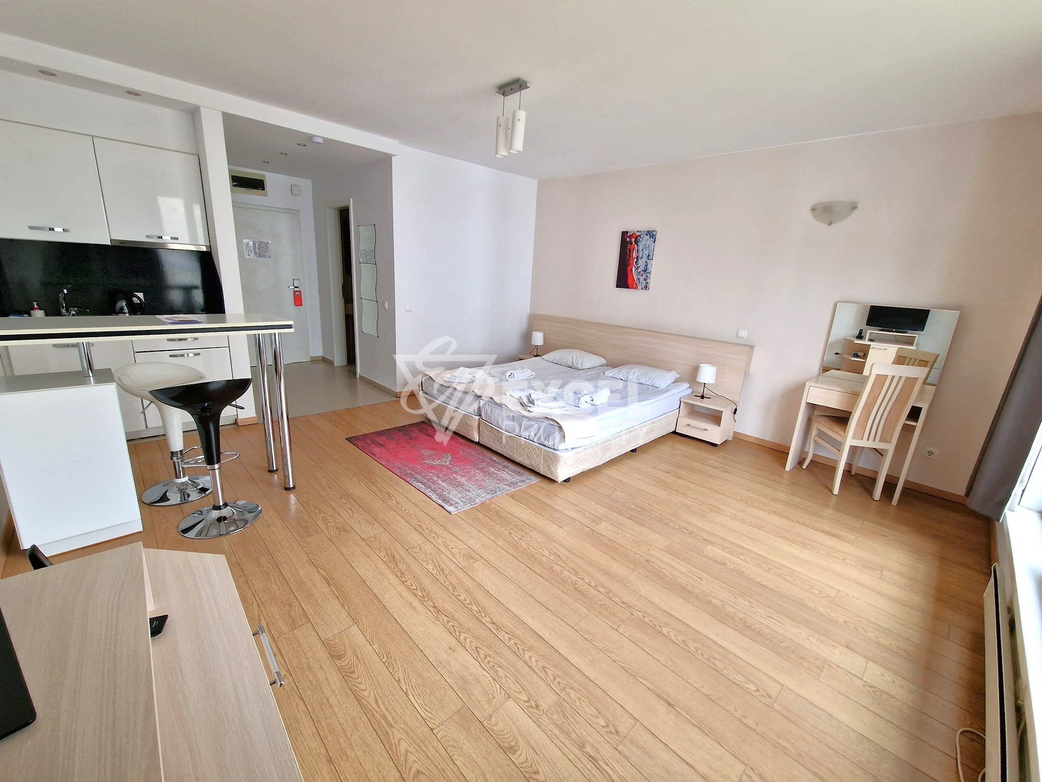 Stylishly furnished studio for sale in the elite Saint George Palace Aparthotel