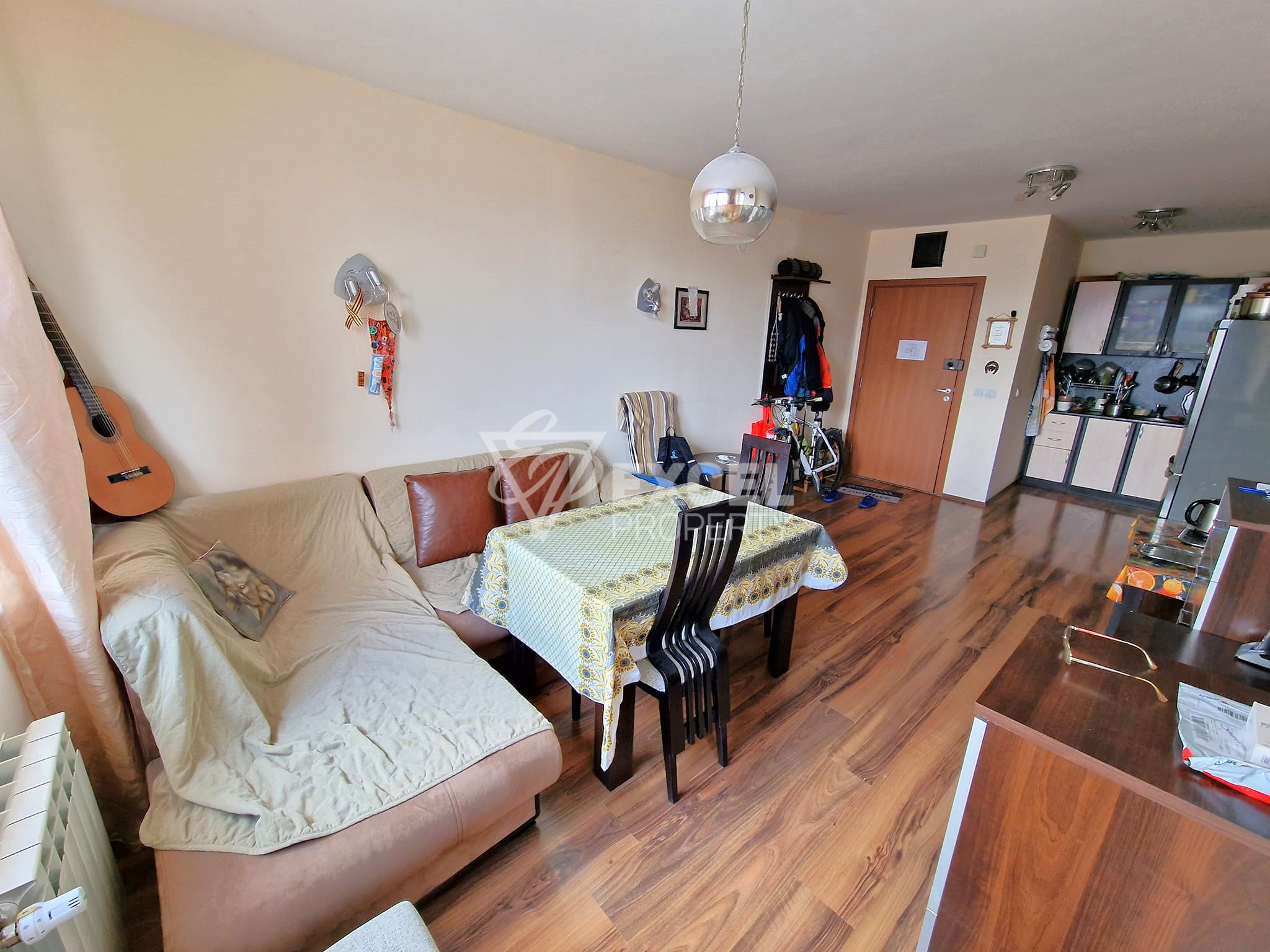 Furnished one bedroom apartment in a year-round complex for sale in Bansko