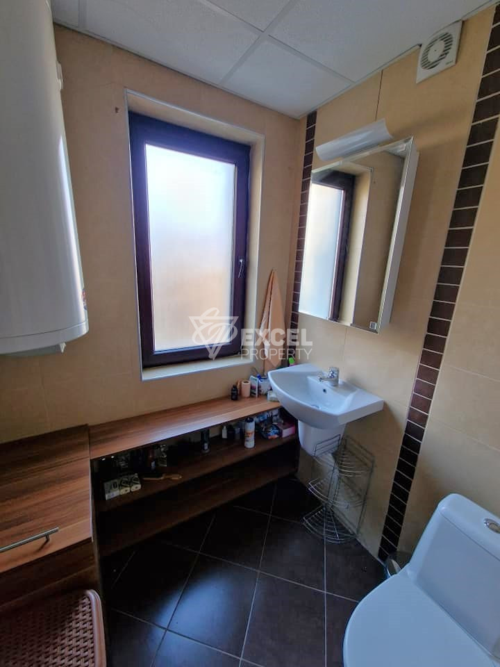 Exclusive two bedroom apartment with a fireplace at a bargain price for sale in Bansko