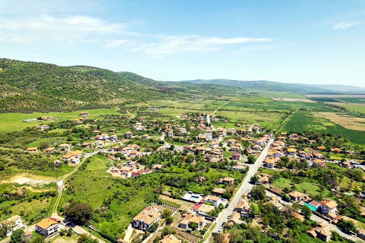 Spacious house with two bedrooms in the village of Gorica.