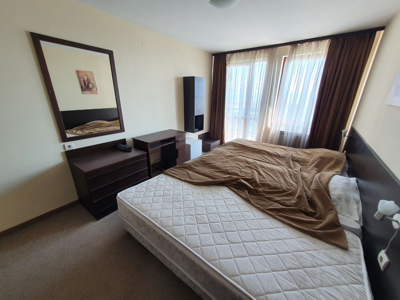 Spacious one bedroom apartment with two bathrooms for sale in Bansko
