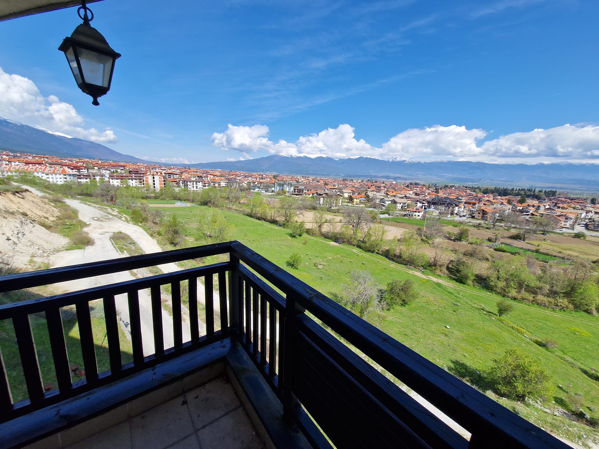 Bansko: Two bedroom apartment for sale with a panoramic view
