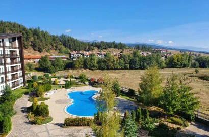 Furnished studio with a terrace in the year-round Aspen Valley complex, Razlog