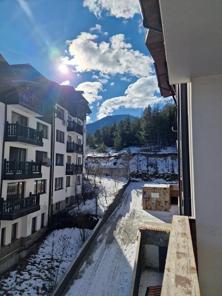 Panorama Resort, Bansko: Fully furnished one-bedroom apartment in the gated complex