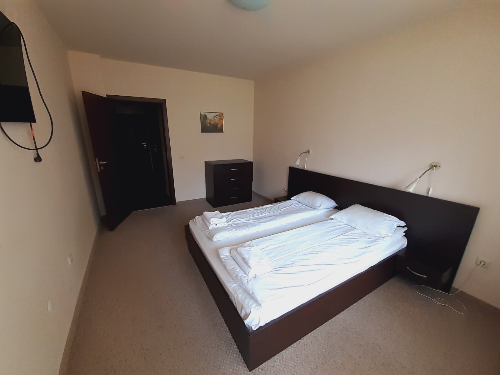 Spacious two-room apartment in Bansko Royal Towers next to the ski lift