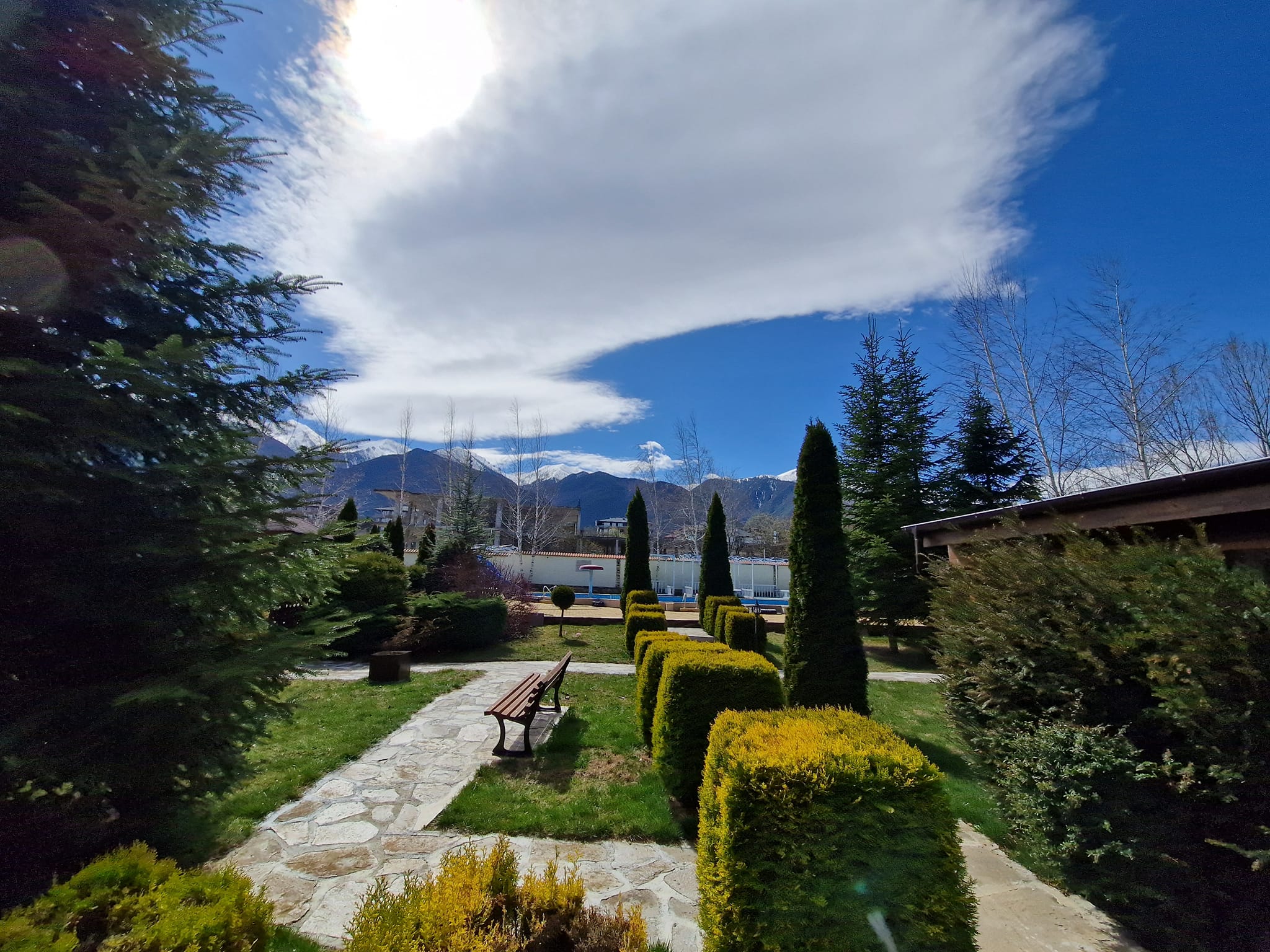 Furnished studio with a south-facing balcony and a beautiful view of the Pirin Mountains