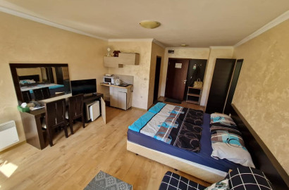 Furnished studio with a south-facing balcony and a beautiful view of the Pirin Mountains