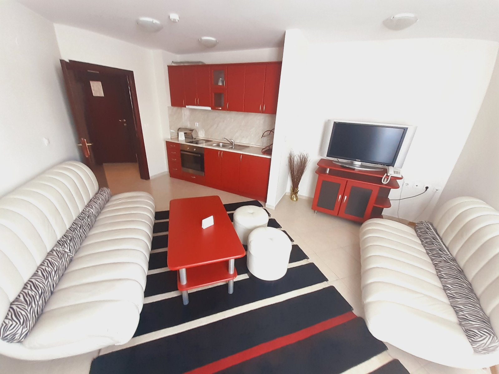 Bansko: Two-bedroom apartment in a gated complex Elegant LUX with pool