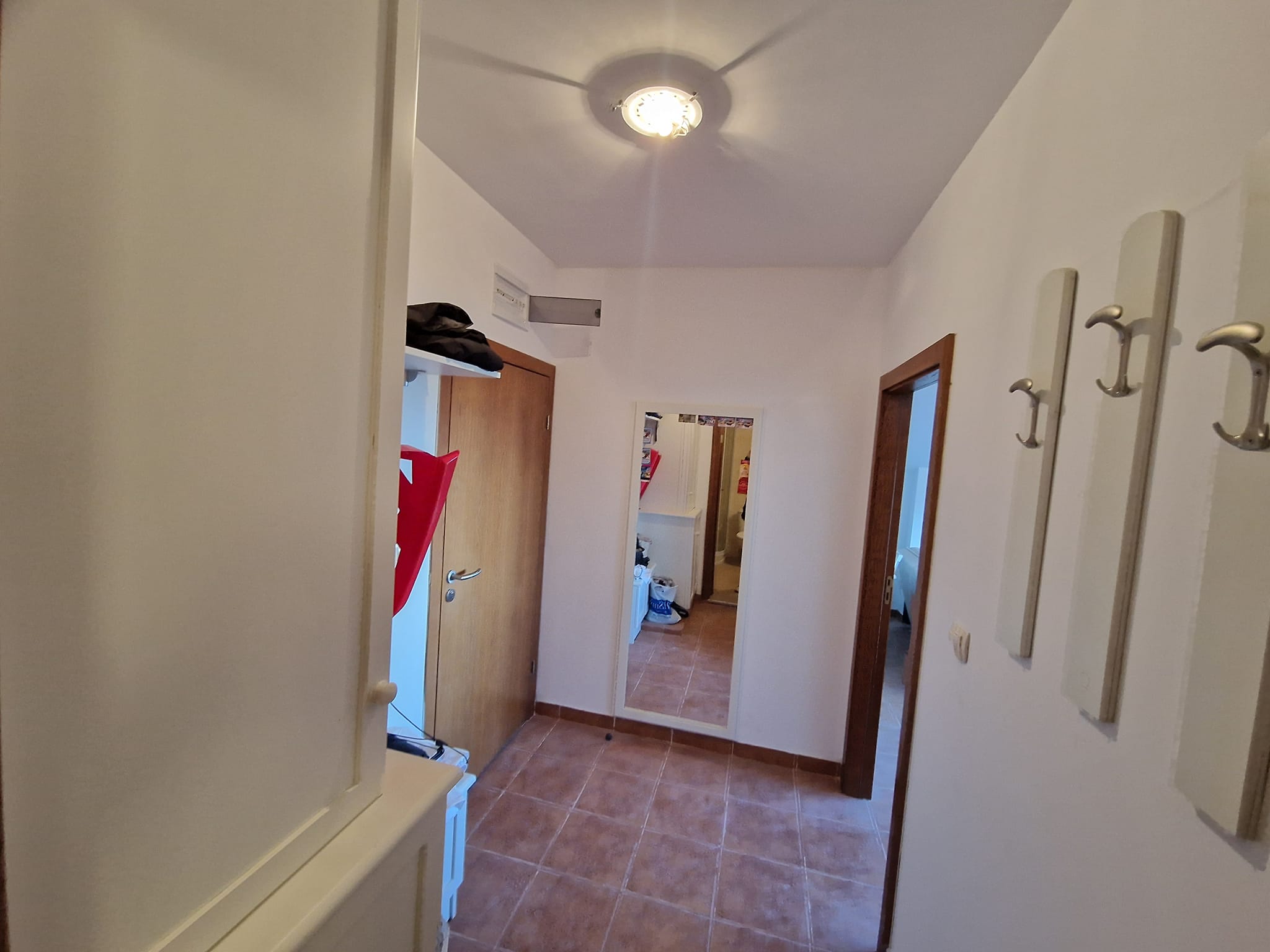 Eastern studio with fireplace and low maintenance fee for sale in Bansko